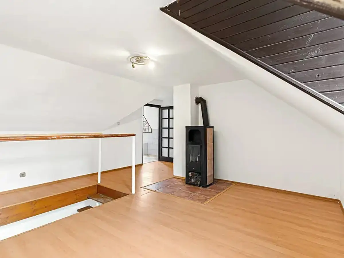 Prodej bytu 2+1 77 m², Kuťatská · Královice
