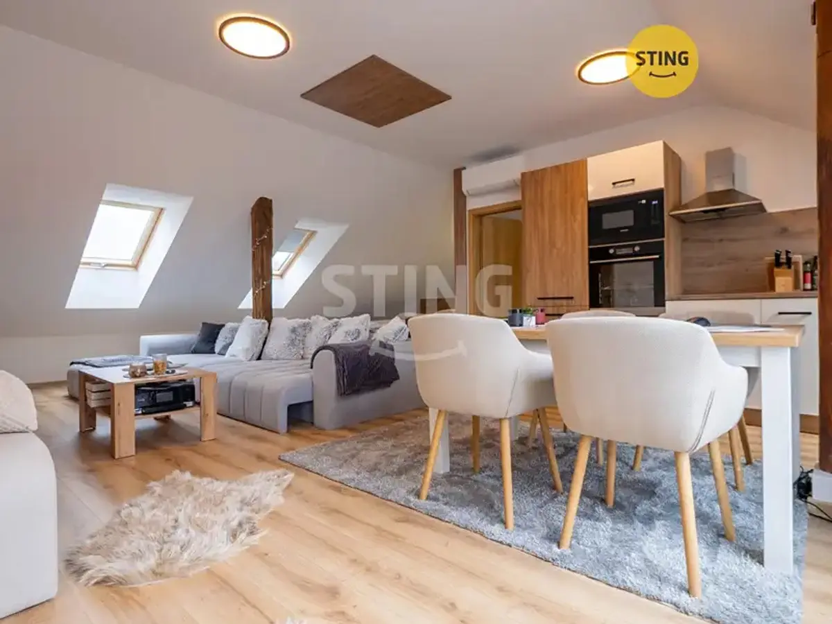 Prodej bytu 2+kk 92 m², Bravantice