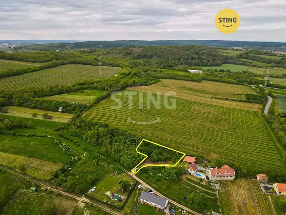 Prodej pozemku 1006 m², Bohutice
