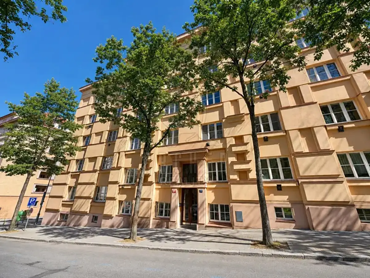 Prodej bytu 2+kk 43 m², Domažlická · Žižkov