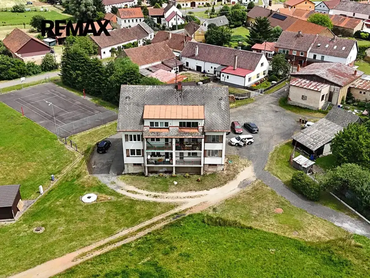 Prodej bytu 3+1 75 m², Mezholezy u Horšovského Týna · Mezholezy