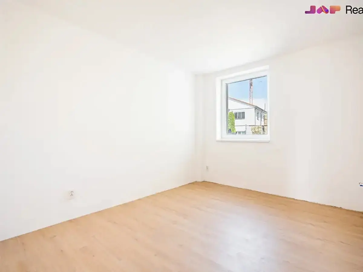 Prodej bytu 2+kk 40 m², Líšeň · Brno