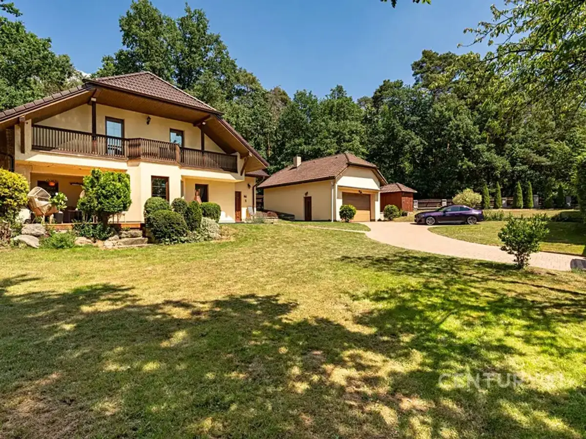 Prodej domu 185 m², Úročnice · Benešov
