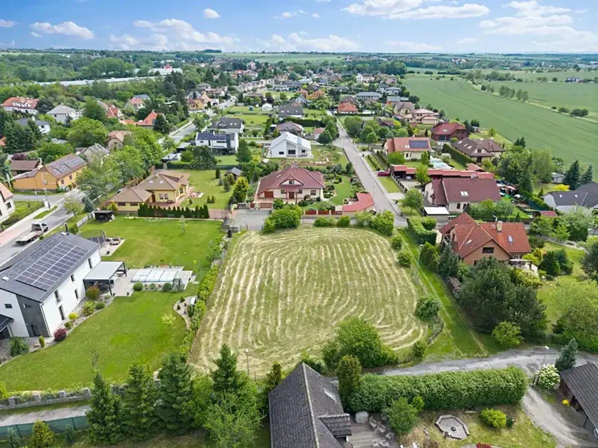 Prodej pozemku 1636 m², Krahulovská · Nučice u Rudné · Nučice