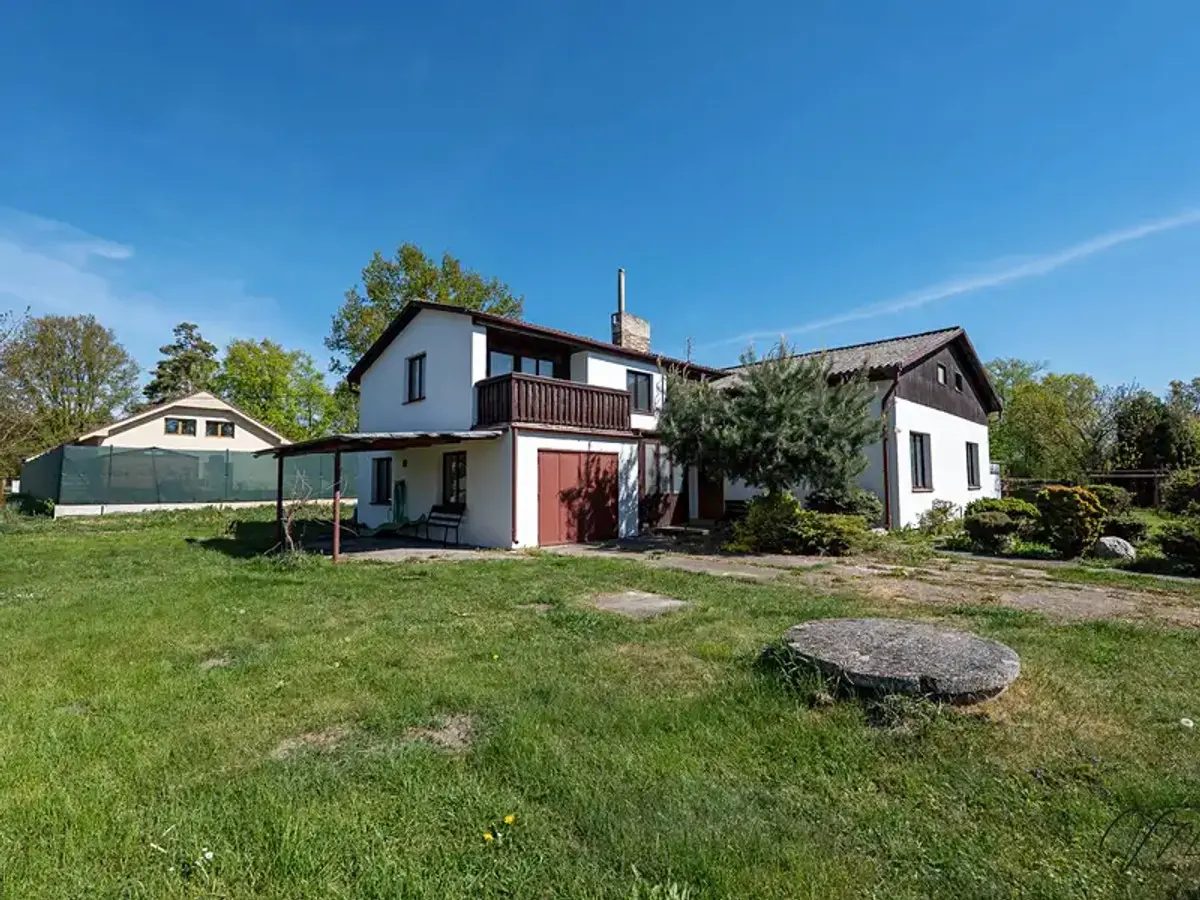 Prodej domu 150 m², Novinsko · Neratov