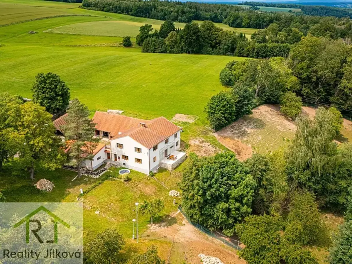 Prodej domu 300 m², Zádolí u Vysokého Mýta · Zádolí