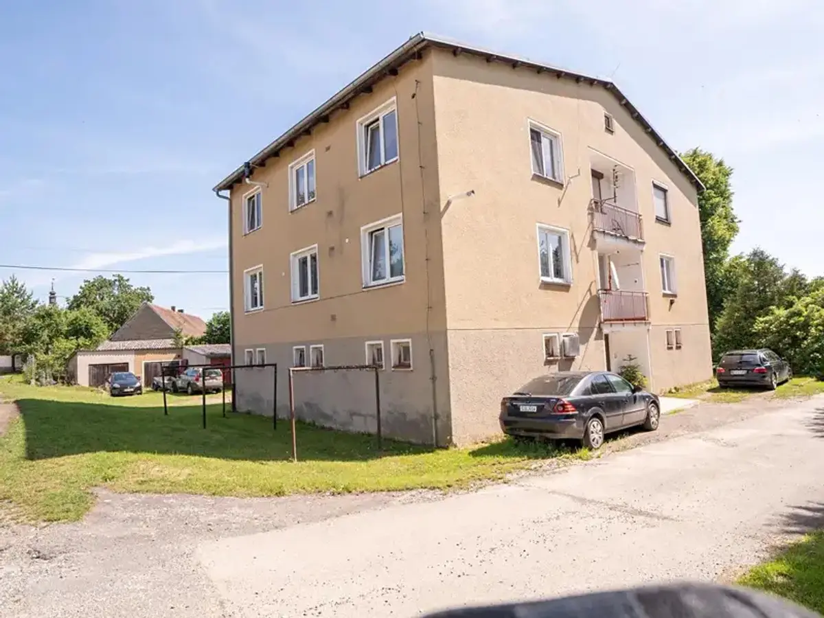 Prodej bytu 4+1 95 m², Kadov u Blatné · Kadov