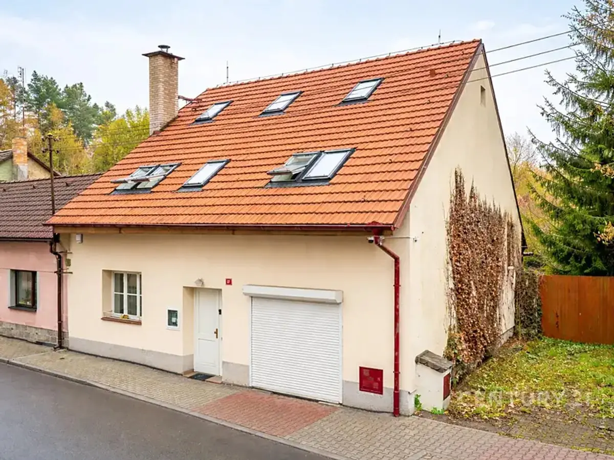Prodej domu 217 m², Durasova · Kvíc · Slaný