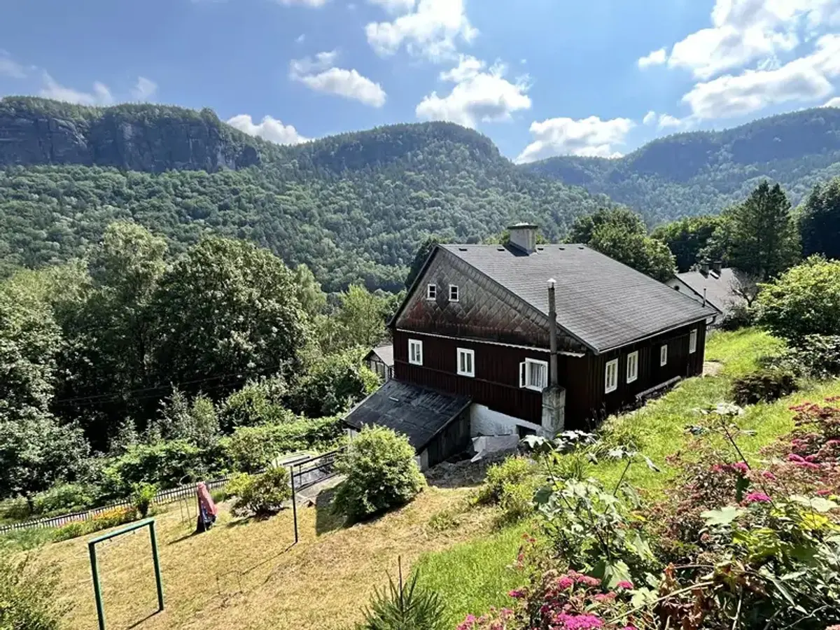 Prodej domu 150 m², Dolní Žleb · Děčín