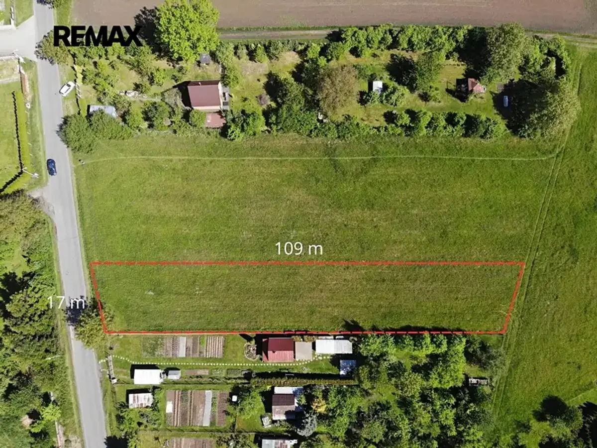 Prodej pozemku 1819 m², Holešov · okres Kroměříž