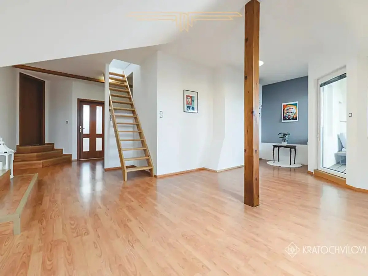 Prodej bytu 4+1 122 m², Kollárova · Písek