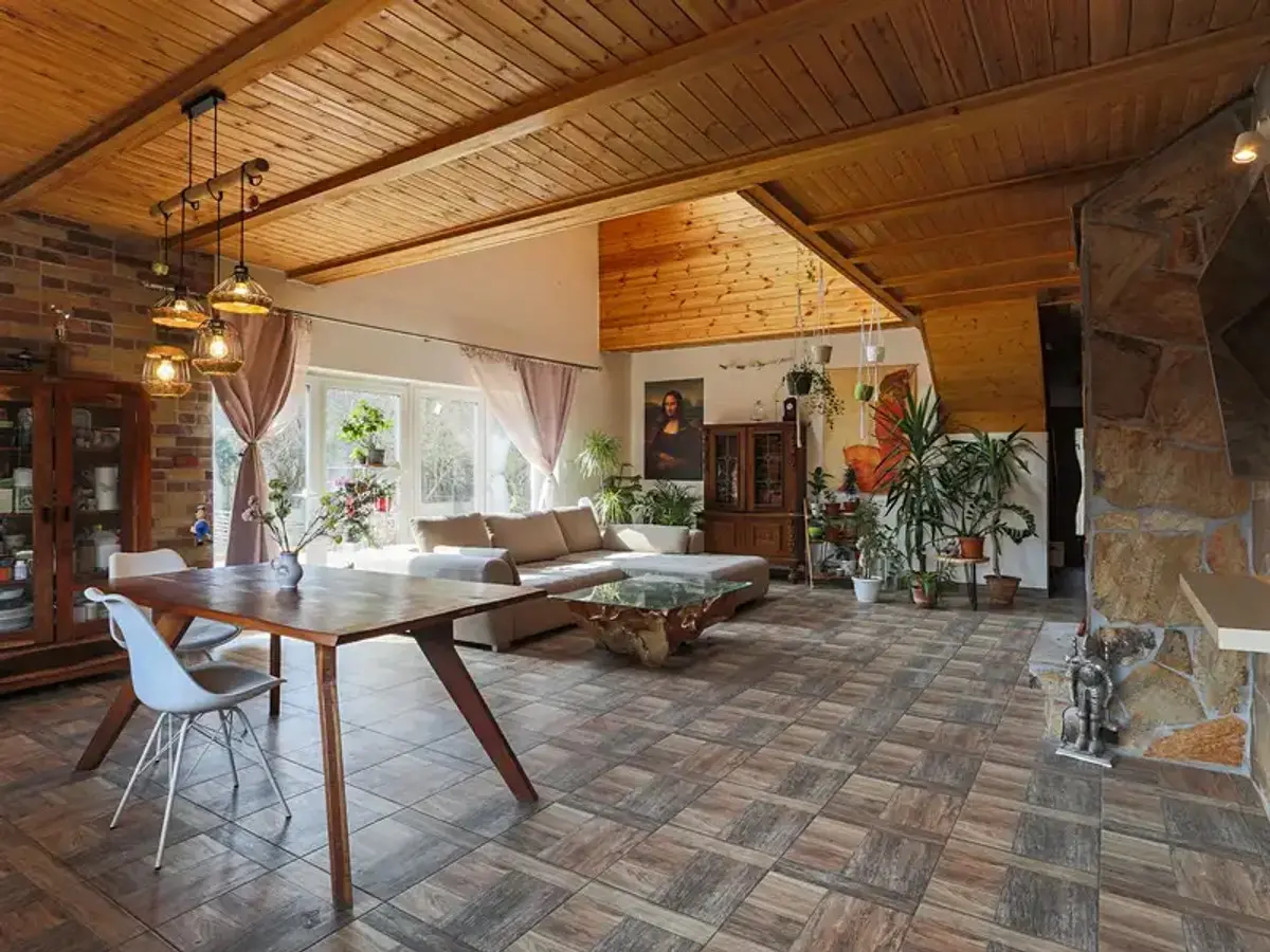 Prodej domu 258 m², Zadní Třebaň · okres Beroun