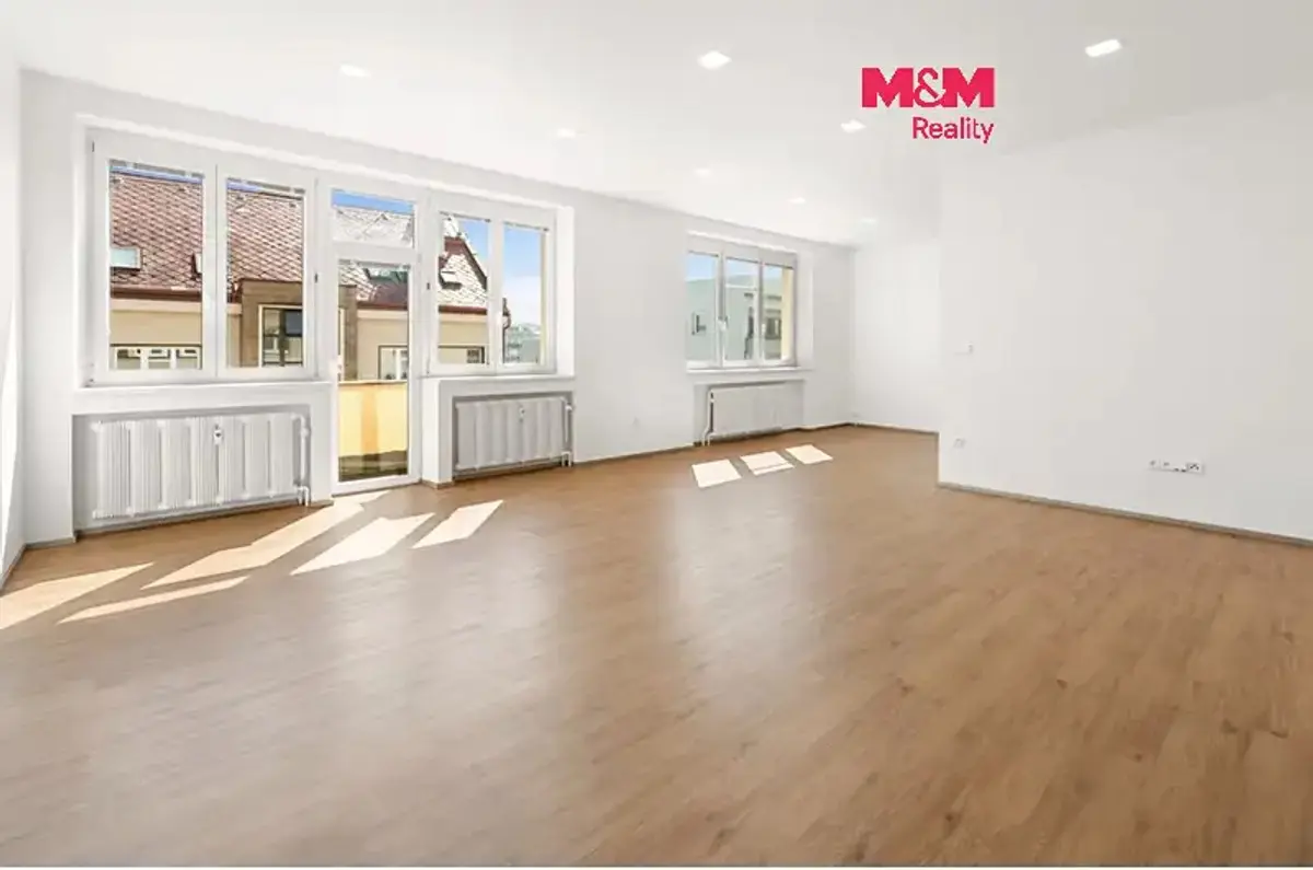 Prodej bytu 3+kk 92 m², Resslova · Pražské Předměstí - sever · Hradec Králové