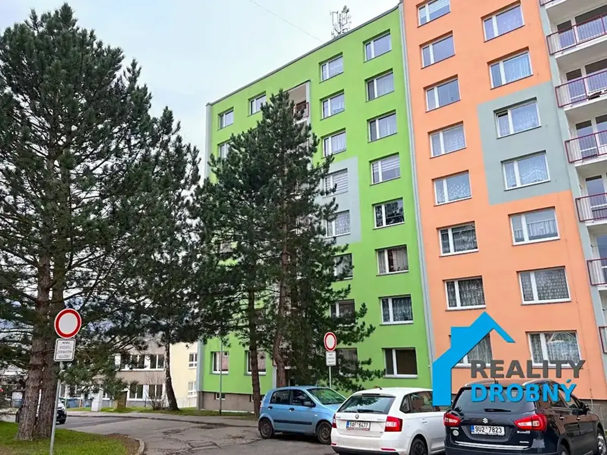 Prodej bytu 1+1 37 m², Weberova · Podmokly · Děčín