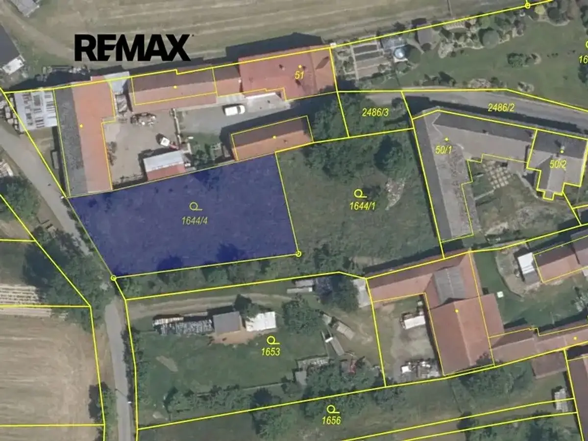 Prodej pozemku 870 m², Bernartice u Dolních Kralovic · Bernartice