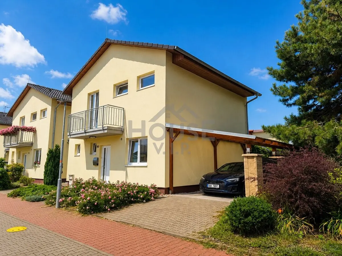 Prodej domu 120 m², Nehvizdy