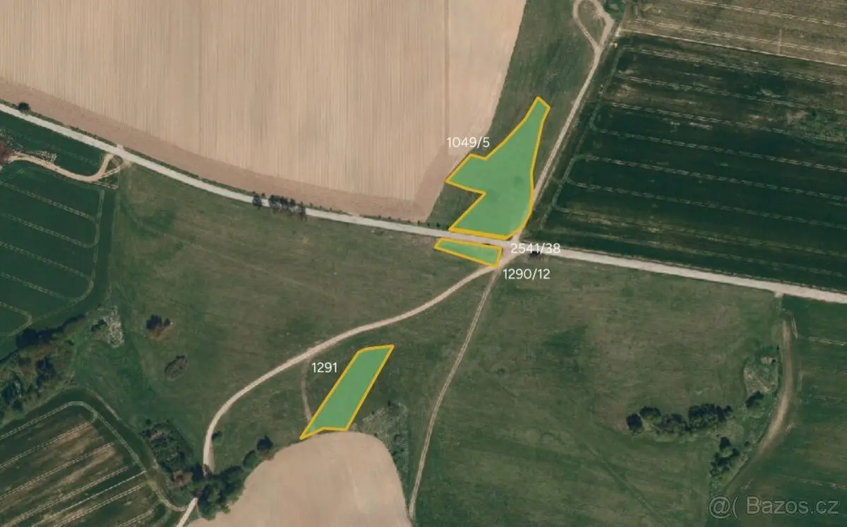 Prodej pozemku 7211 m², Pelhřimov · 394 24