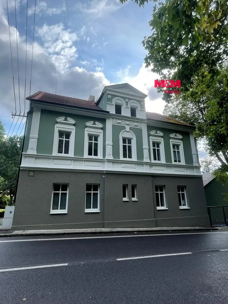 Pronájem bytu 2+kk 50 m², Teplice