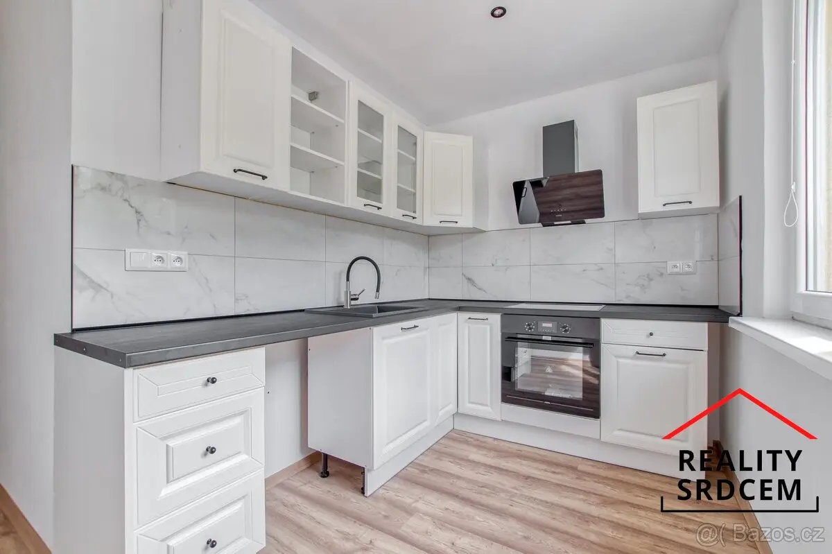 Pronájem bytu 2+1 53 m², Karviná-město · Karviná