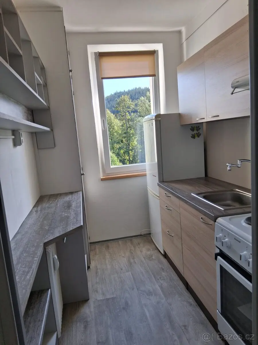 Prodej bytu 2+1, Vsetín · 756 05