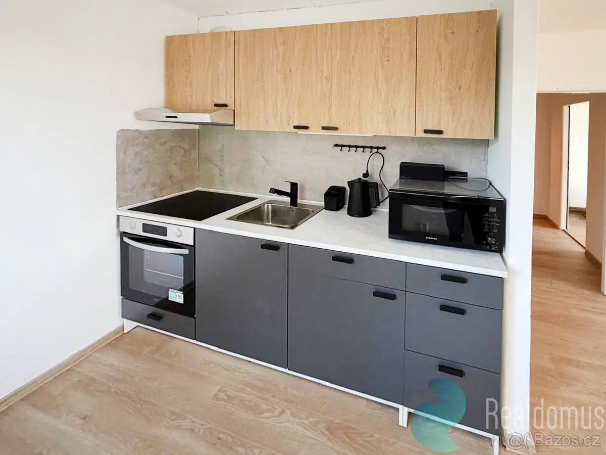 Pronájem bytu 2+kk 43 m², Benešov u Prahy · Benešov