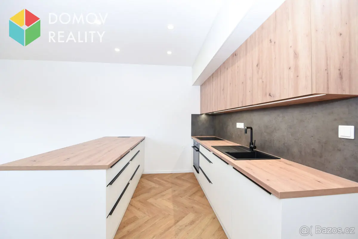 Prodej bytu 2+kk 64 m², Beroun · 267 07