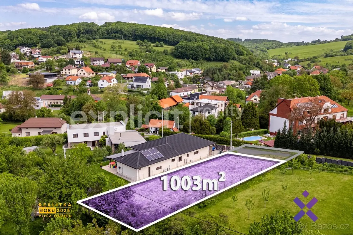 Prodej pozemku 1003 m², Zlín - centrum · Zlín