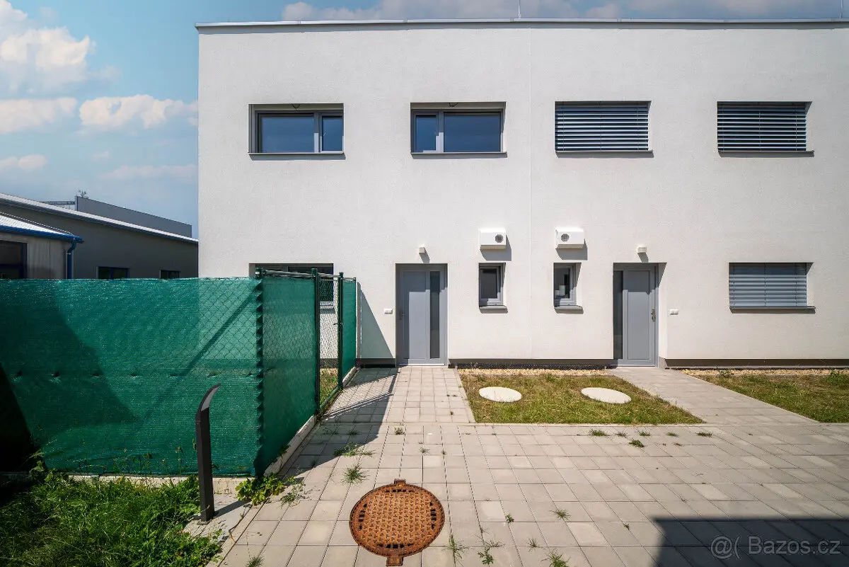Prodej domu 96 m², Pardubice · 534 01