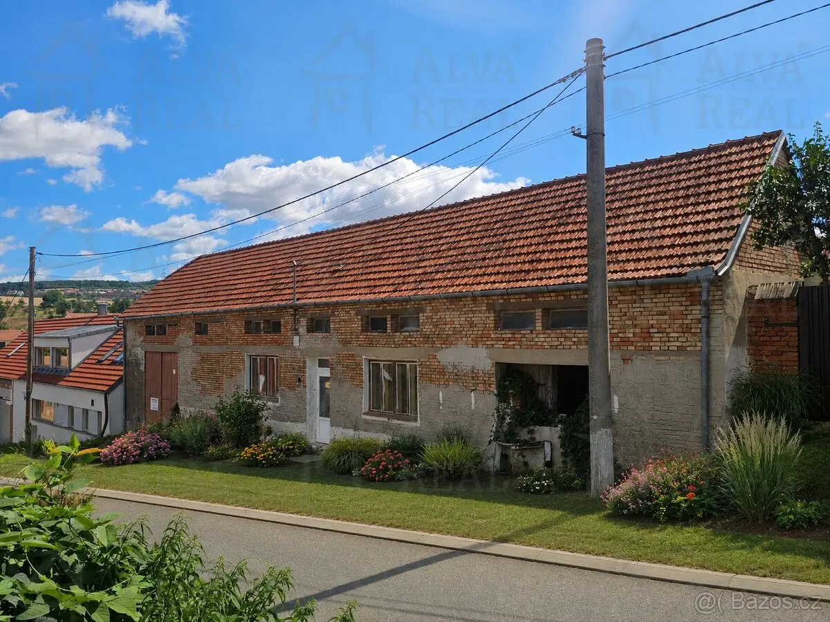 Prodej domu 863 m², Hodonín · 696 38