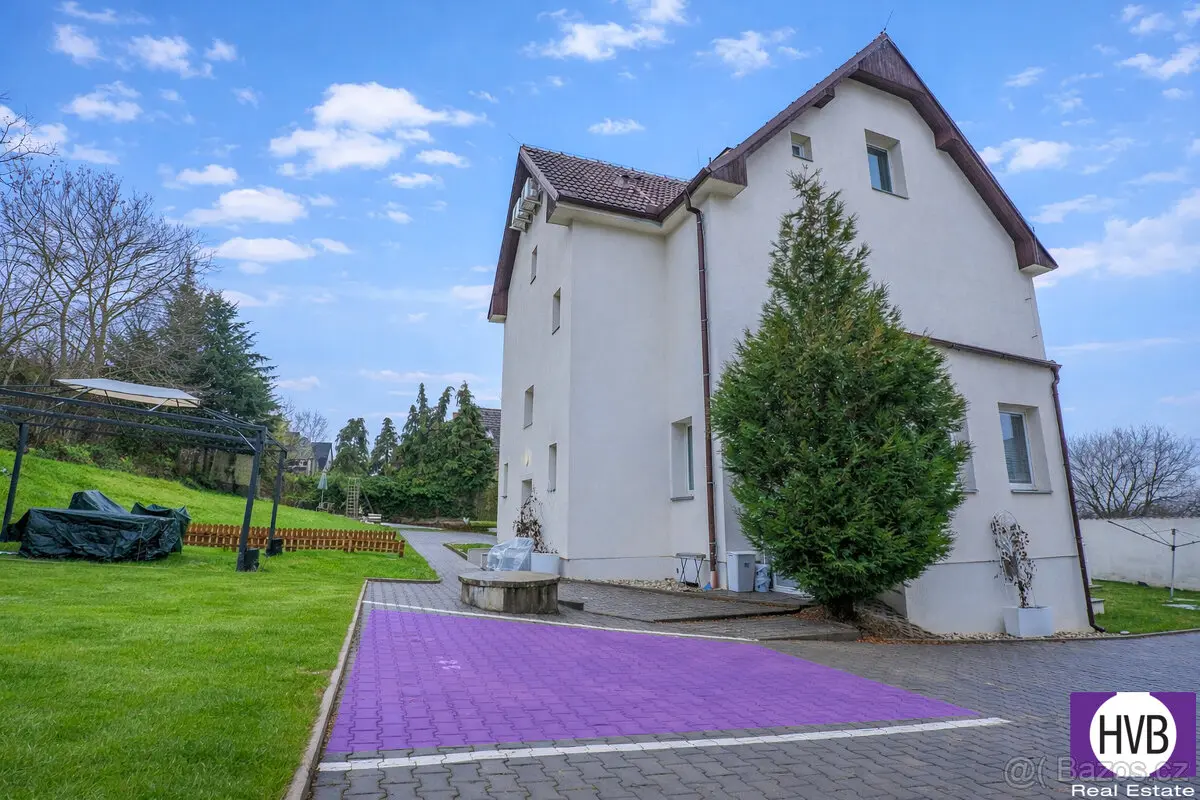 Prodej bytu 1+kk 16 m², Ruzyně