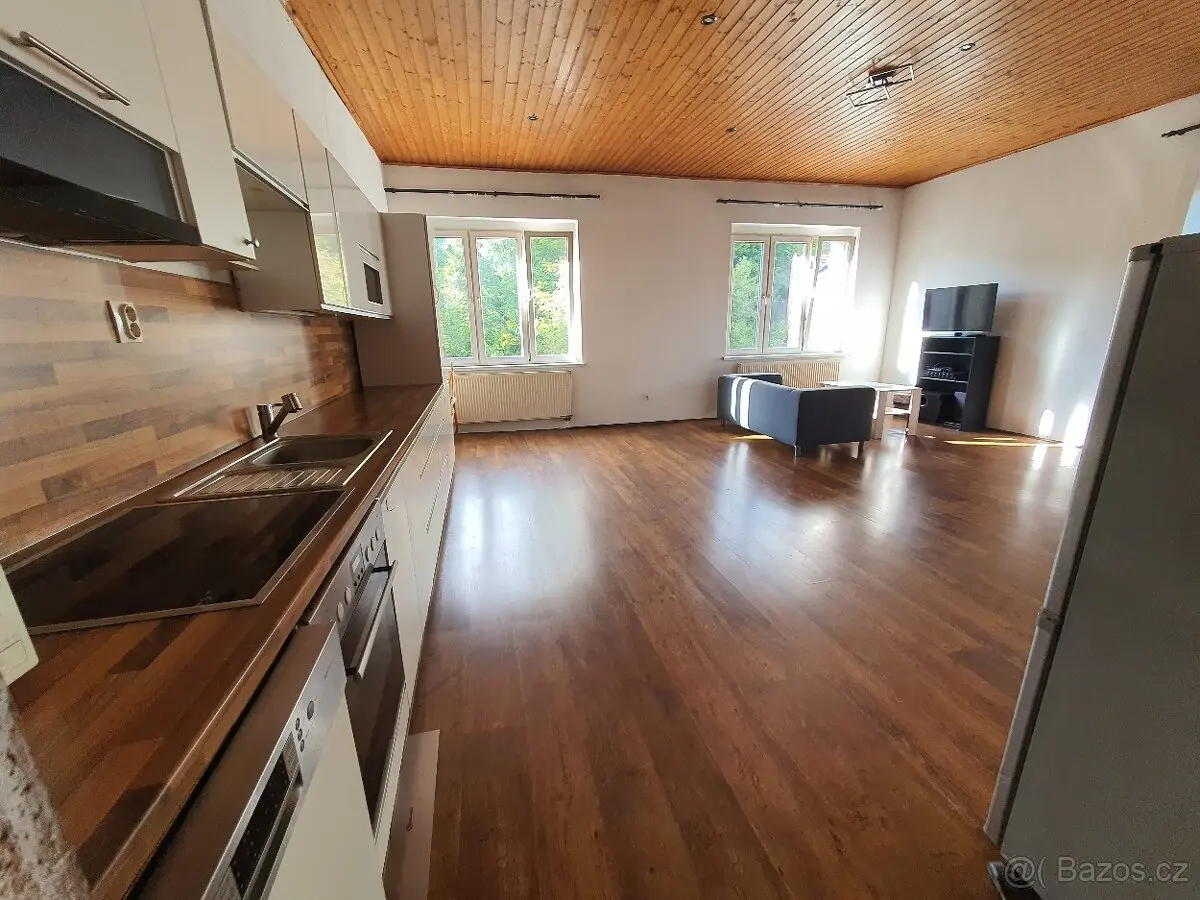 Pronájem bytu 2+kk 72 m², Jablonec nad Nisou · 468 51