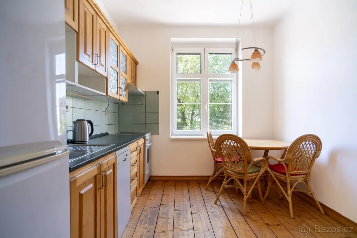 Pronájem bytu 1+1 35 m², Přádelnická · Trutnov