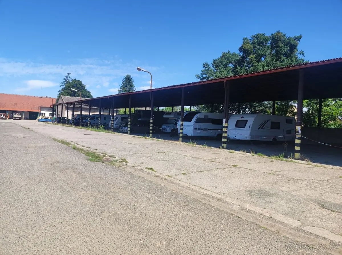 Pronájem pozemku, Hradec Králové · 503 33