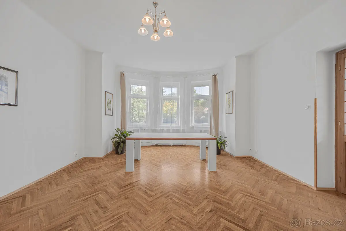 Pronájem bytu 3+1 116 m², Klánovice