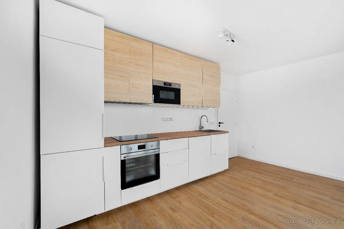 Prodej bytu 2+kk 46 m², Líšeň · Brno