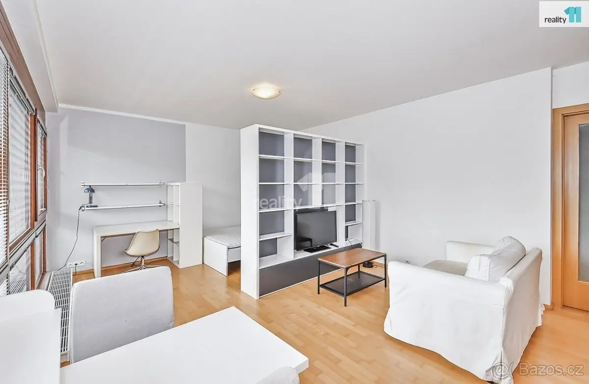 Prodej bytu 1+kk 53 m², Krč