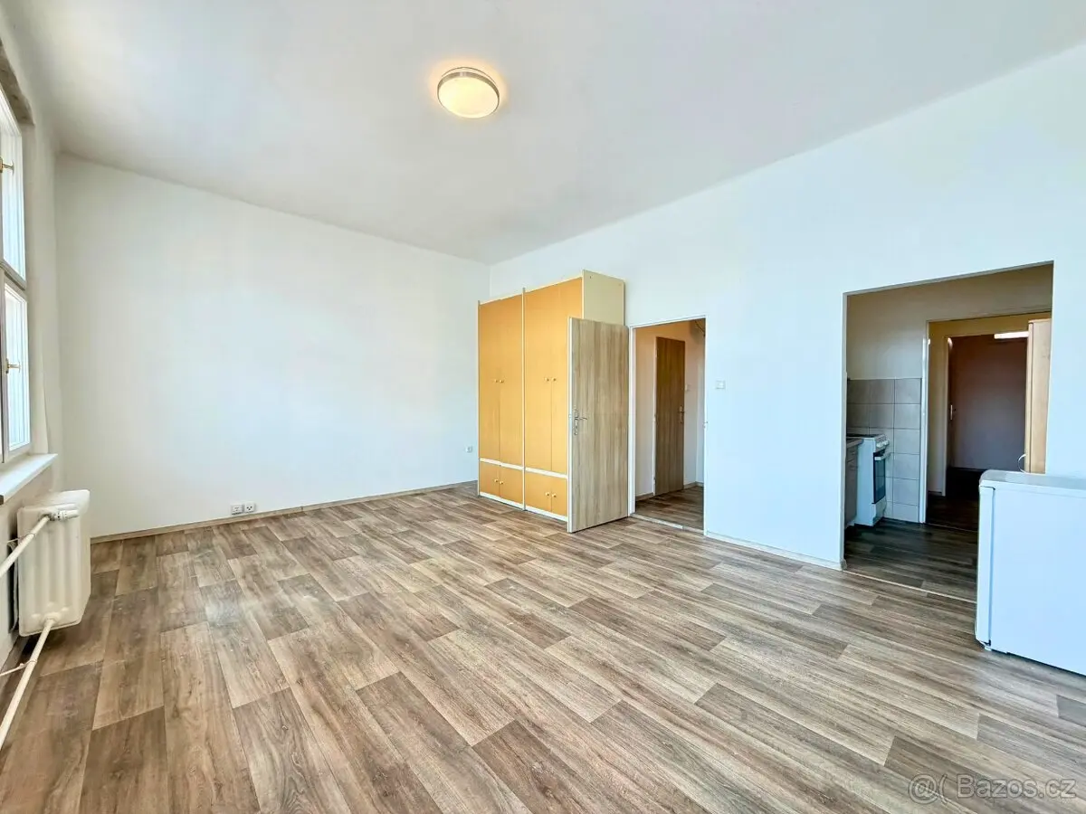 Pronájem bytu 2+1 56 m², Přerov
