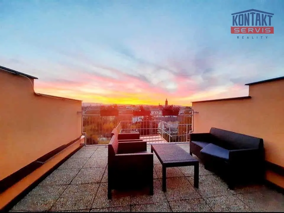 Pronájem bytu 2+1 63 m², České Budějovice · 370 01