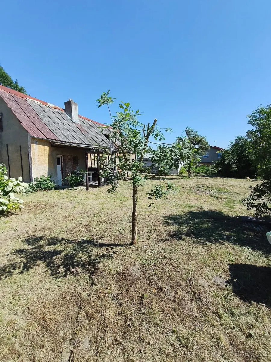 Pronájem pozemku 800 m², Sokolov · 357 09