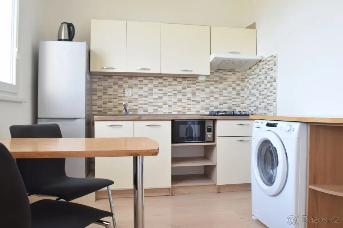 Pronájem bytu 1+1 38 m², Poruba · Ostrava