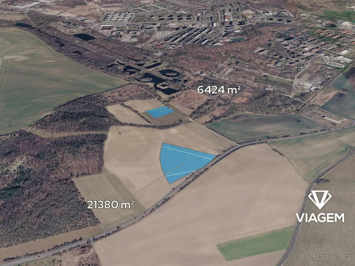 Prodej pozemku 27804 m², Nymburk · 289 22