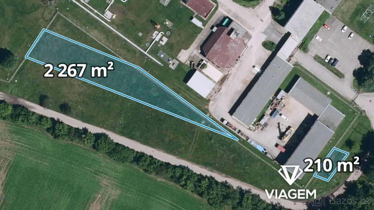 Prodej pozemku 2477 m², Břeclav · 691 53