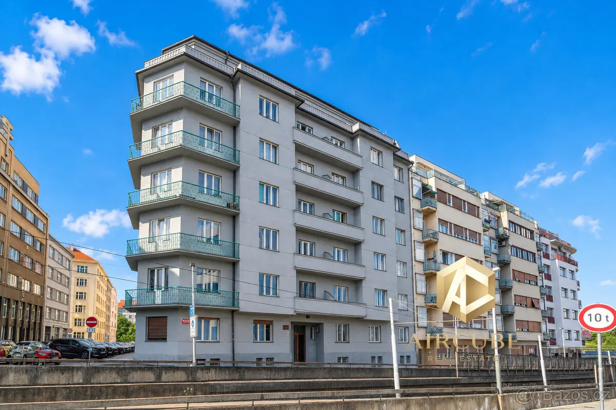 Pronájem bytu 2+kk 47 m², Bubeneč