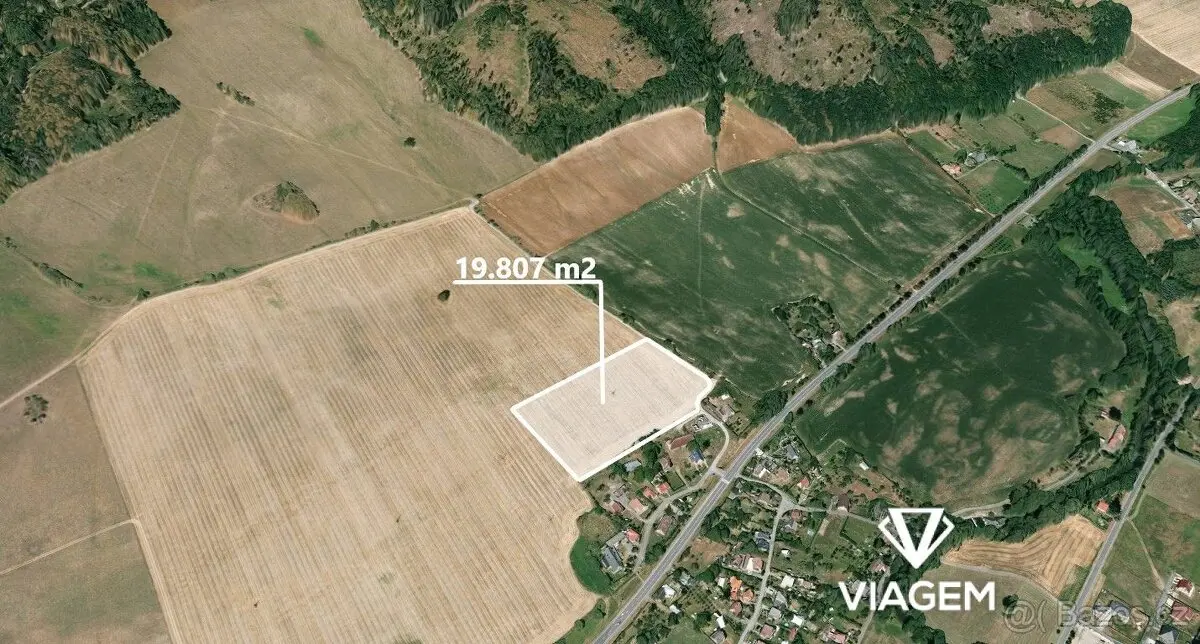 Prodej pozemku 19807 m², Bruntál · 793 16