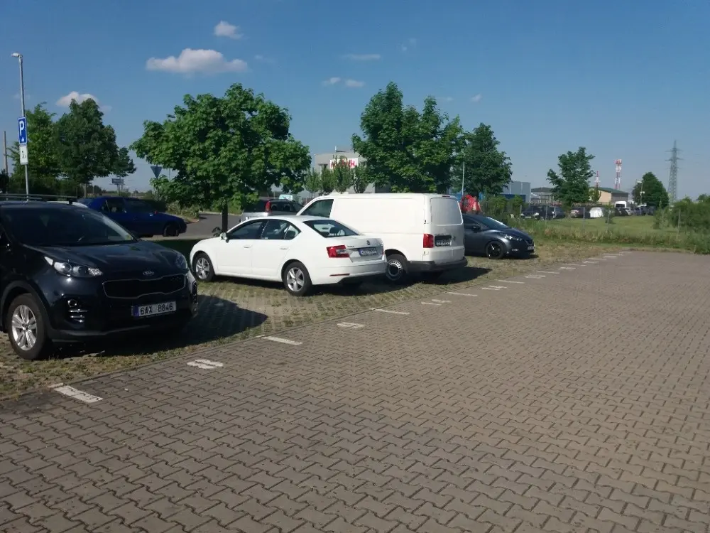 Pronájem pozemku 27 m², Zbuzany