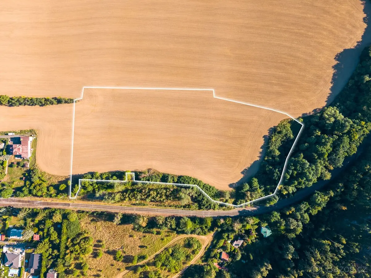 Prodej pozemku 24219 m², Mníšek pod Brdy