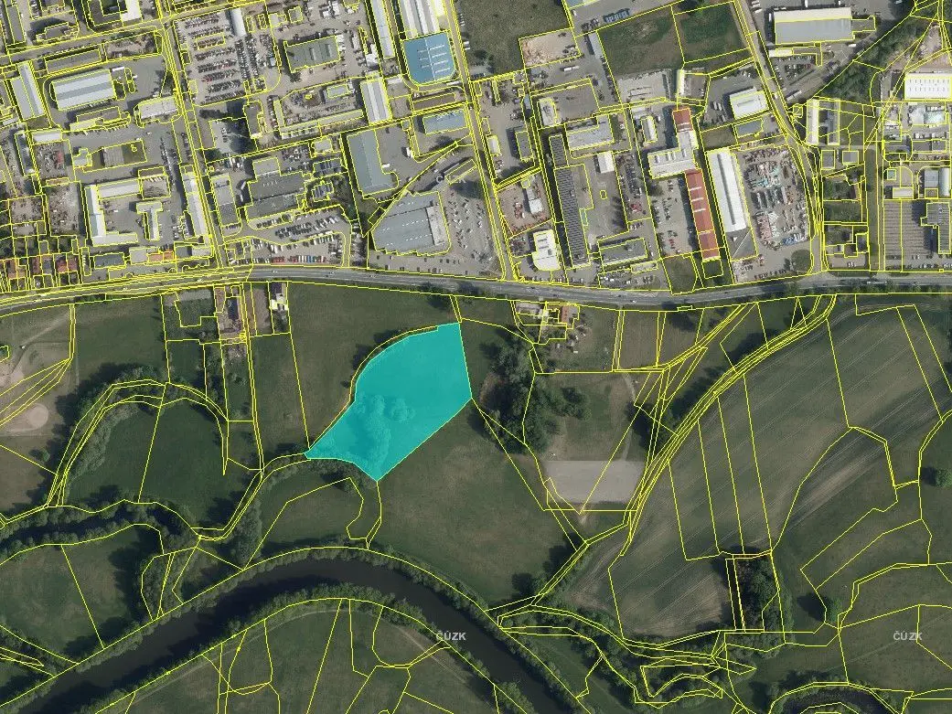 Prodej pozemku 16068 m², Piletice · Hradec Králové