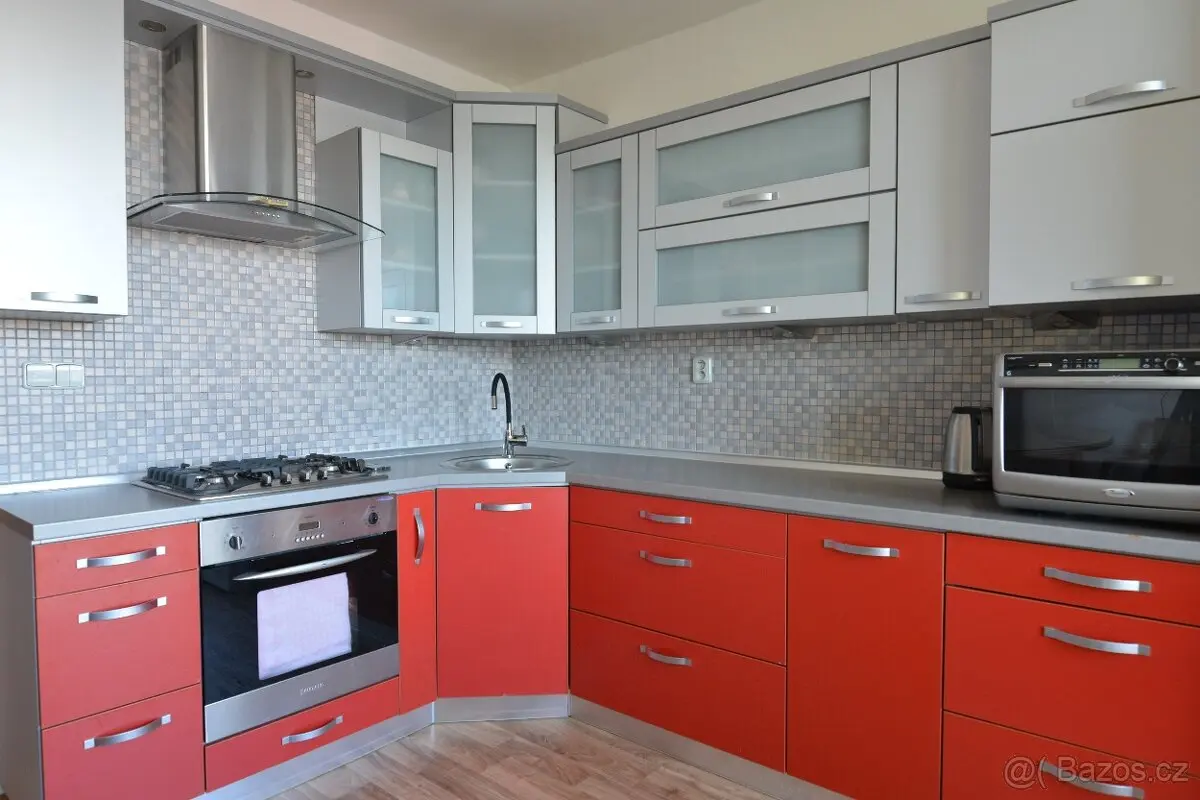 Prodej bytu 3+1, Karviná · 735 81