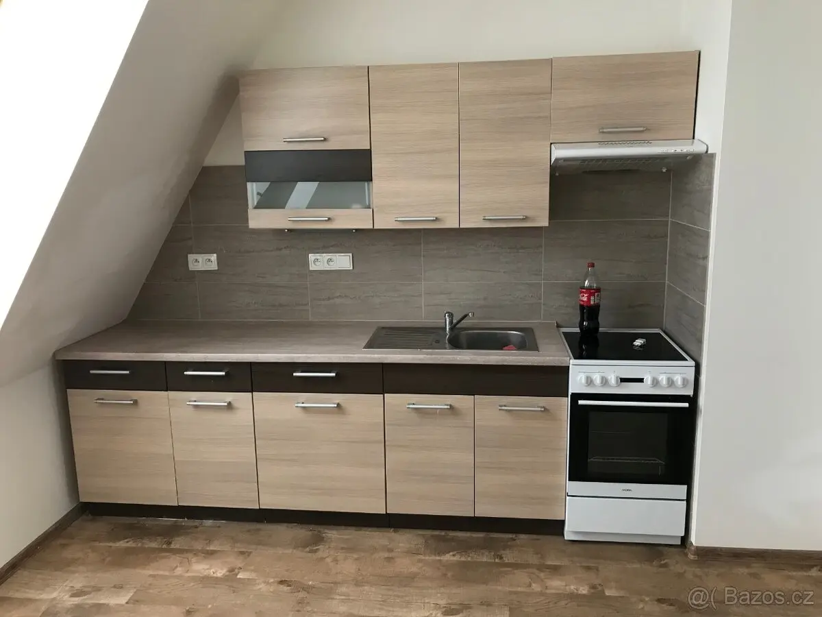 Pronájem bytu 2+1 77 m², Růžodol I · Liberec