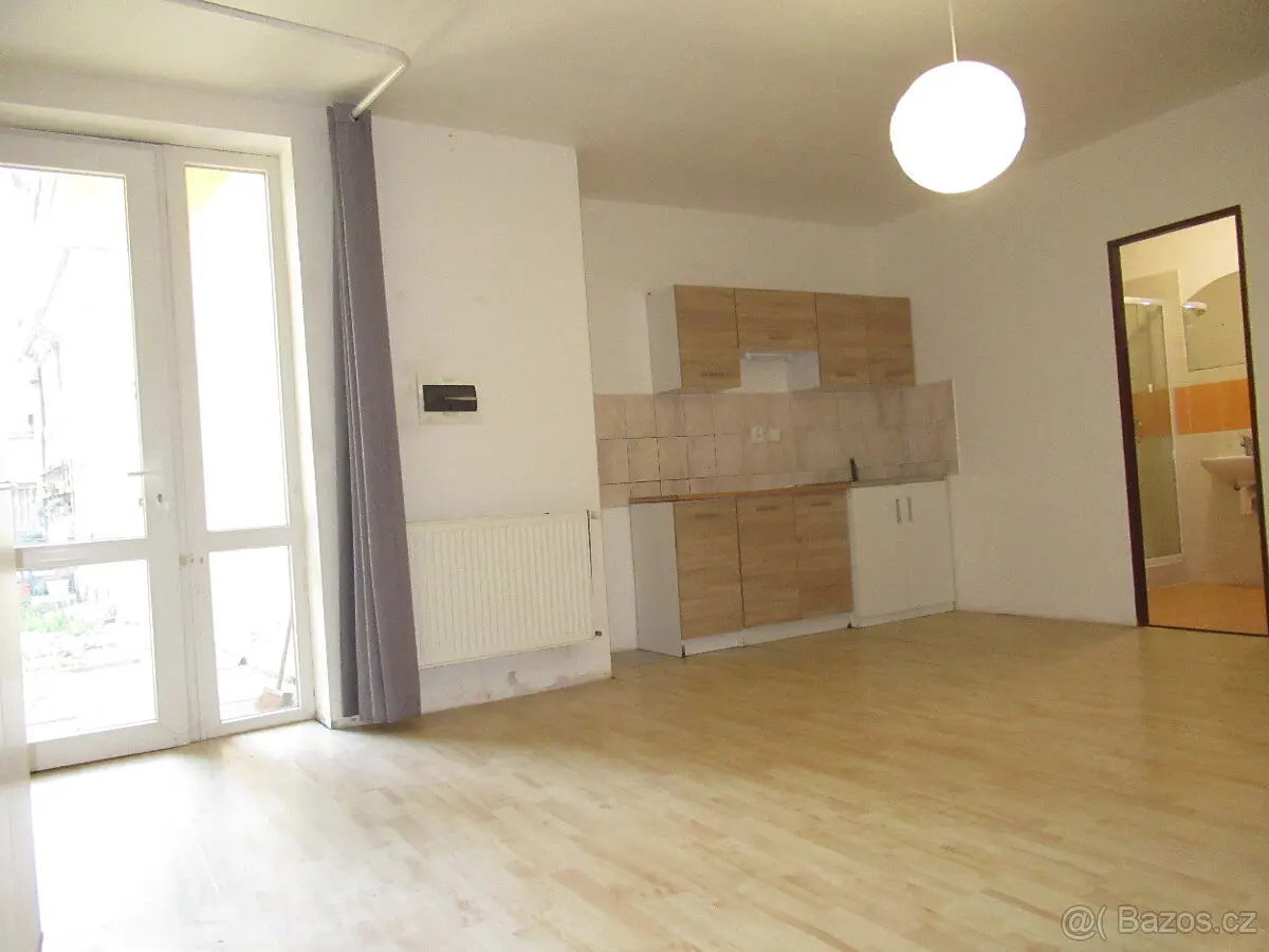 Pronájem bytu 34 m², Olomouc · 783 91